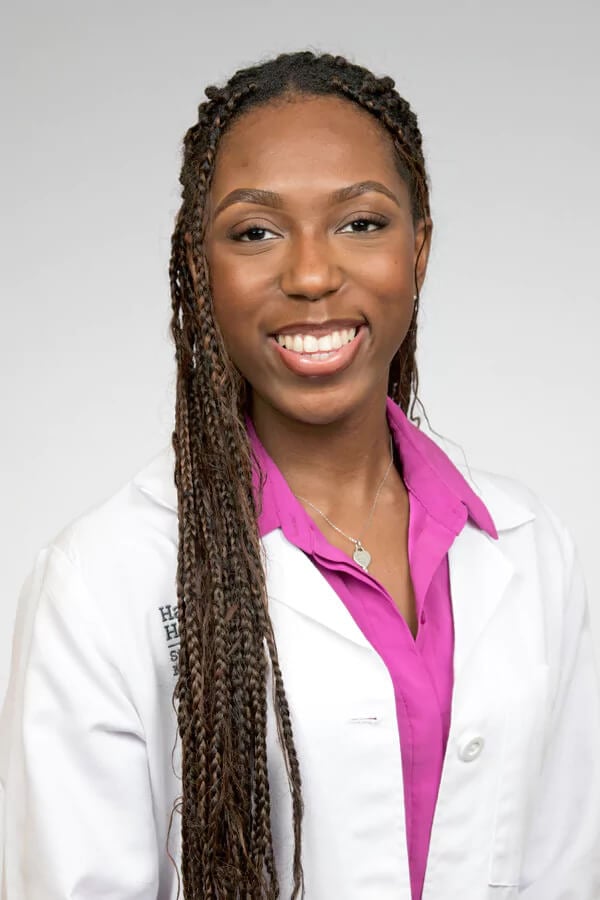 Headshot of Melissa Emilcar